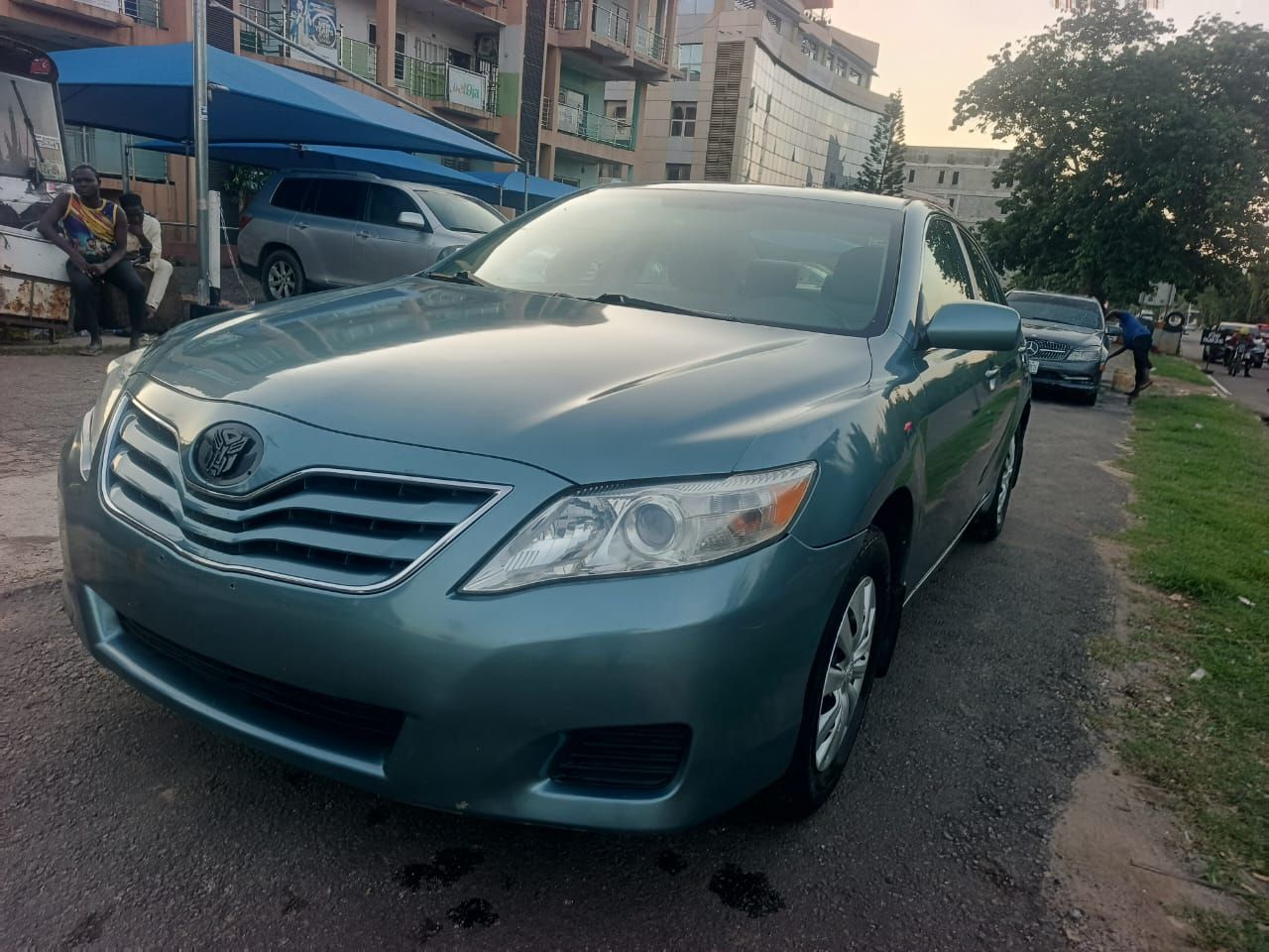 Vehicle - Image 10