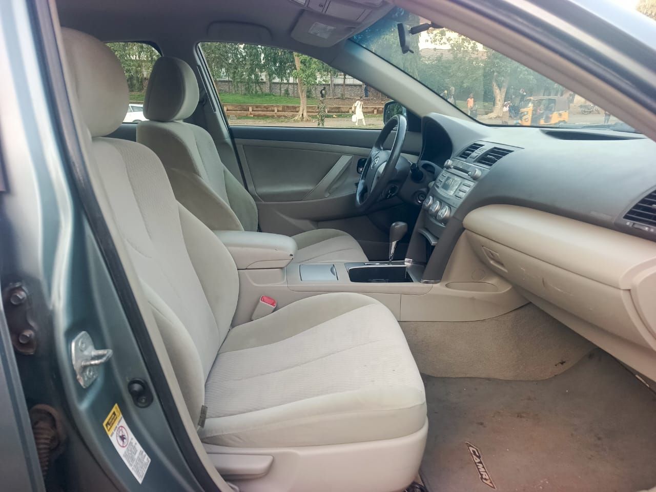 Vehicle - Image 16