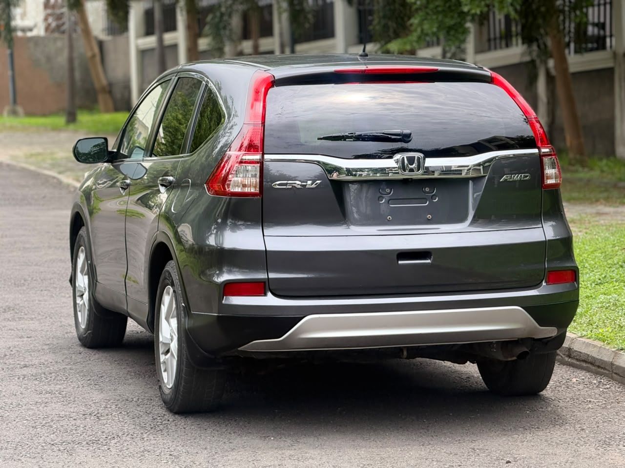 Vehicle - Image 6