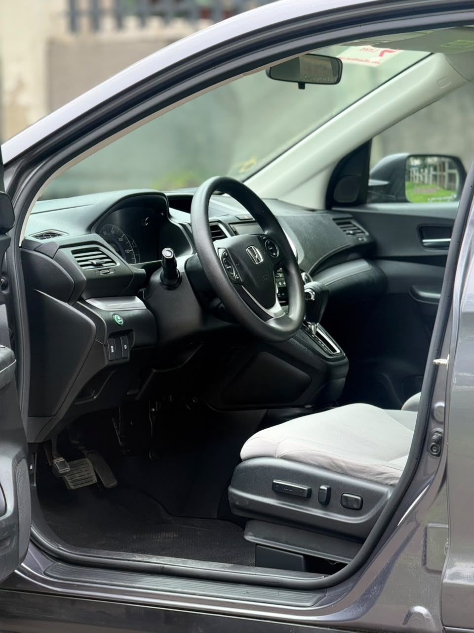 Vehicle - Image 5