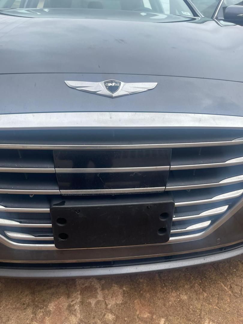 2016 Hyundai Genesis - Image 1