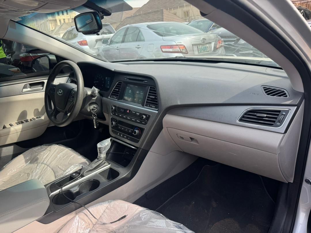 Vehicle - Image 3