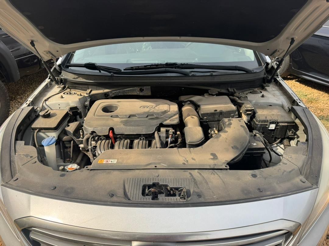 Vehicle - Image 5