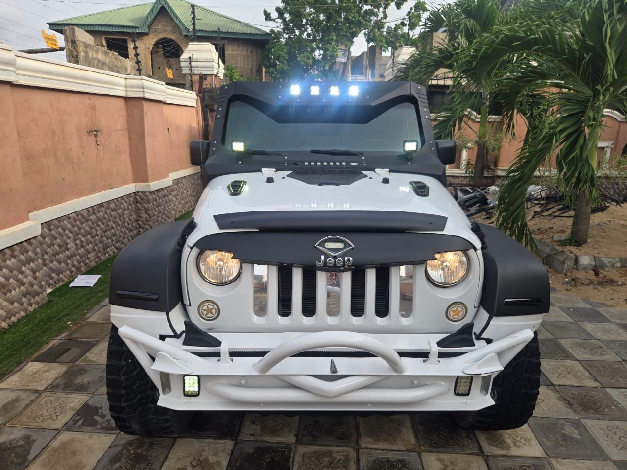 Vehicle - Image 5