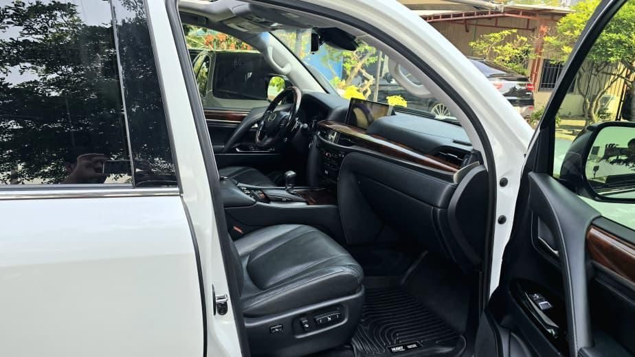Vehicle - Image 2