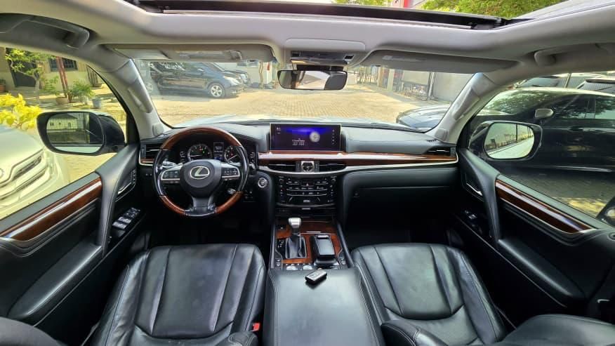 Vehicle - Image 3
