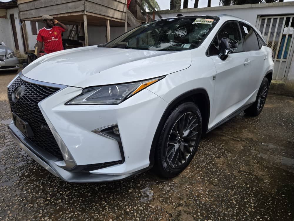 Vehicle - Image 3