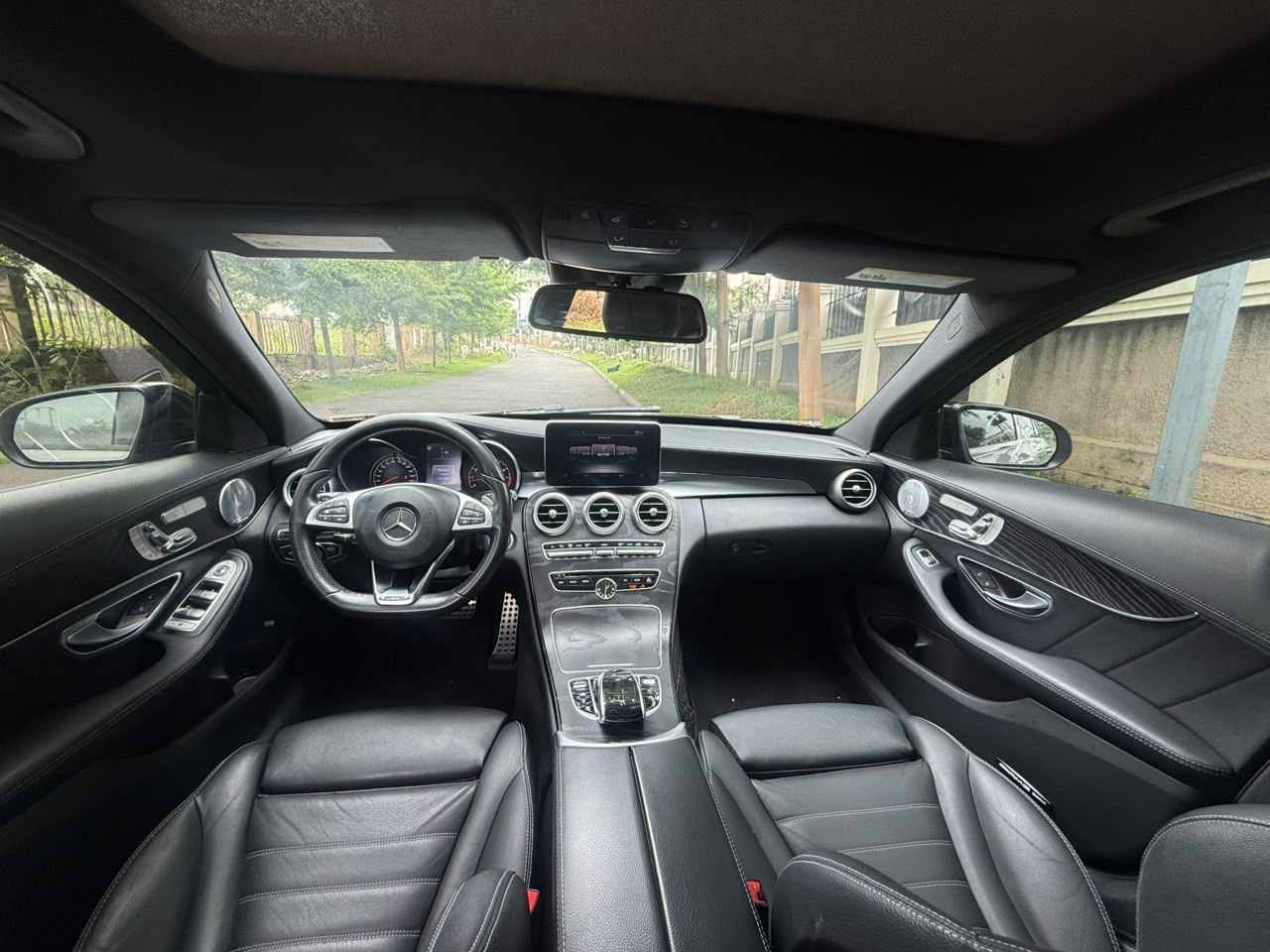 Vehicle - Image 7