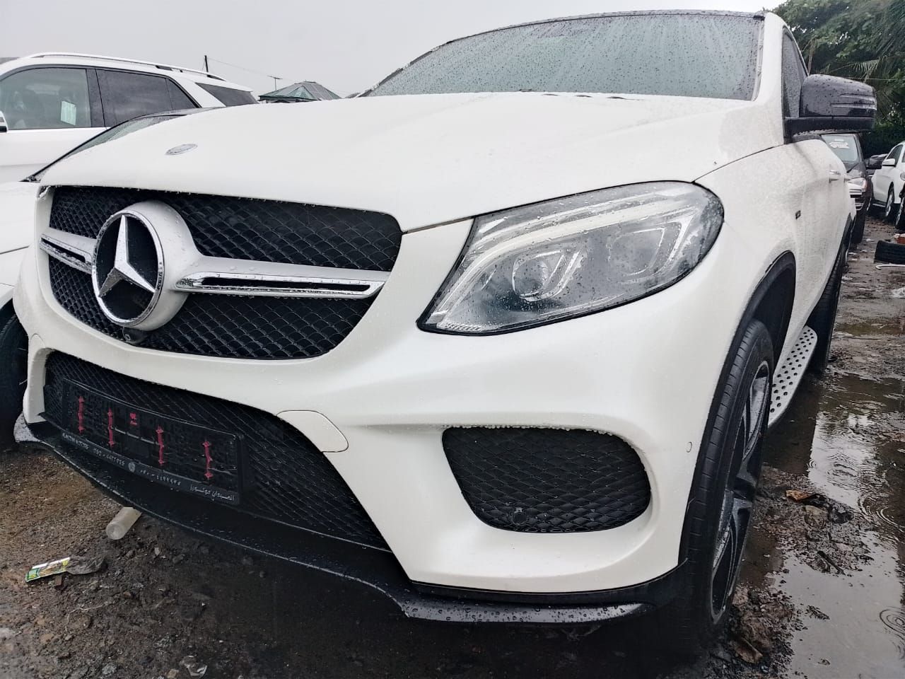Vehicle - Image 8