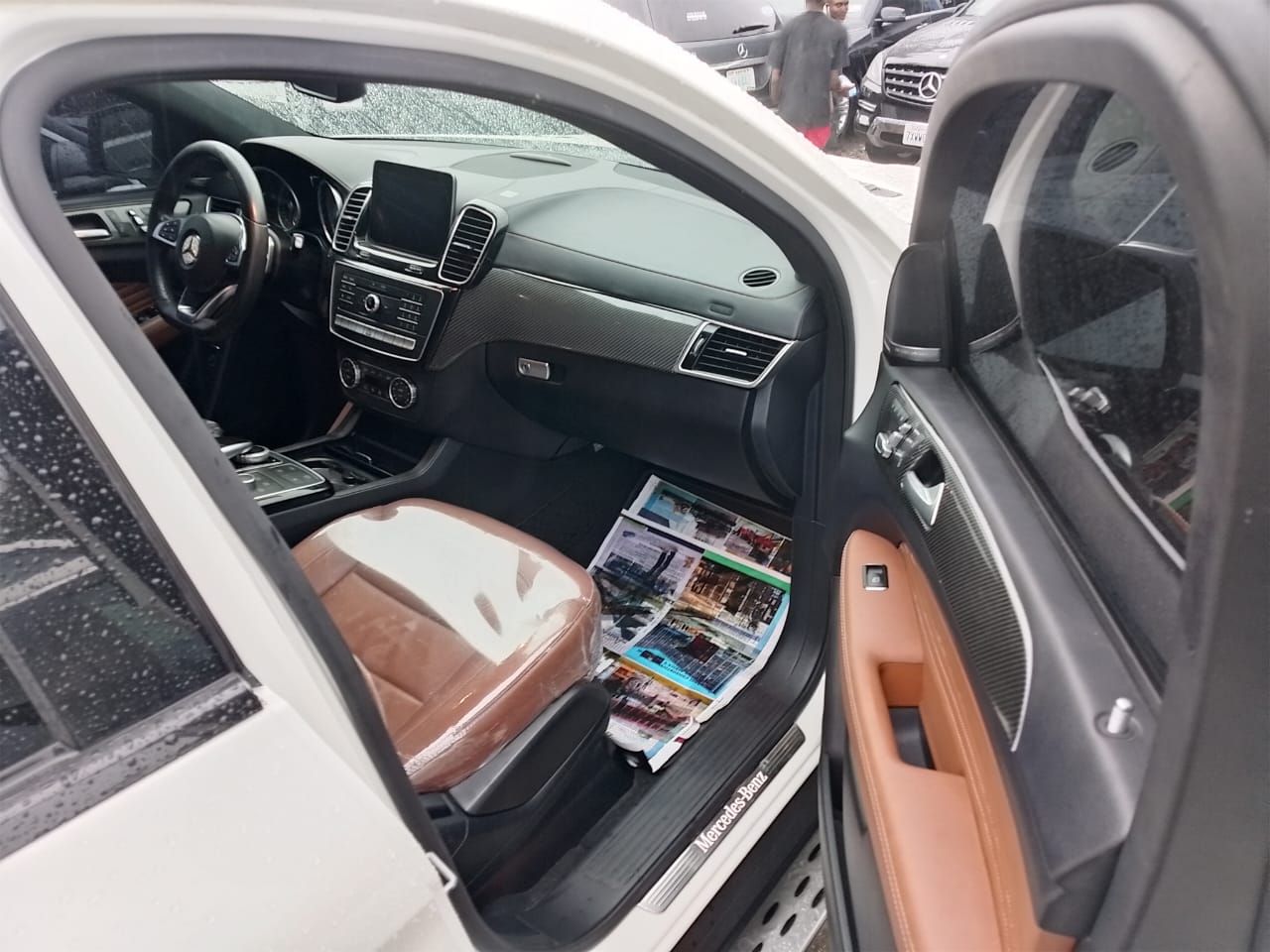 Vehicle - Image 7