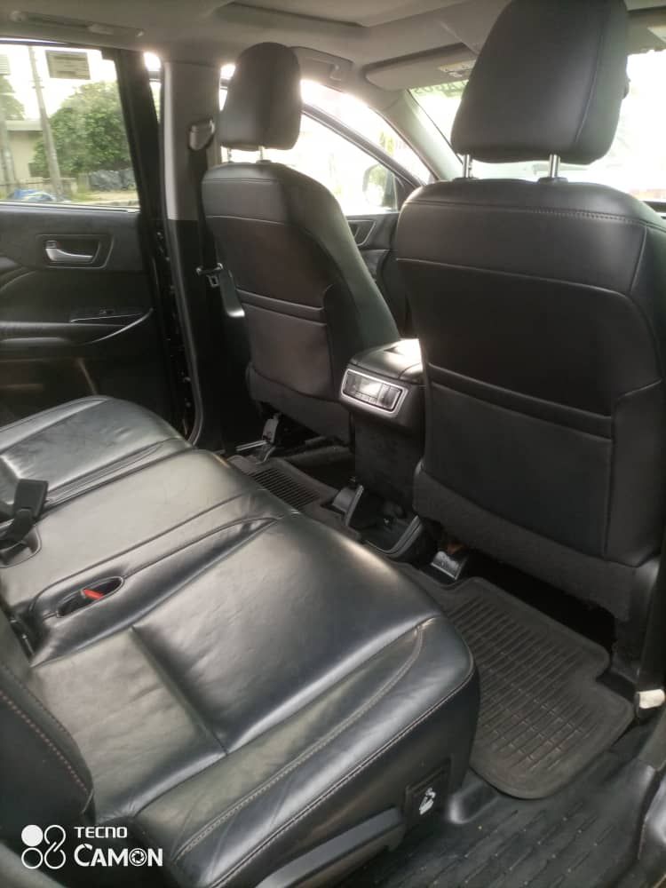 Vehicle - Image 7
