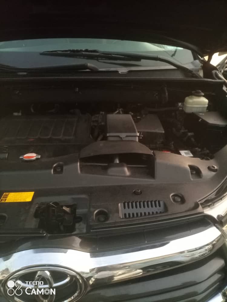 Vehicle - Image 12