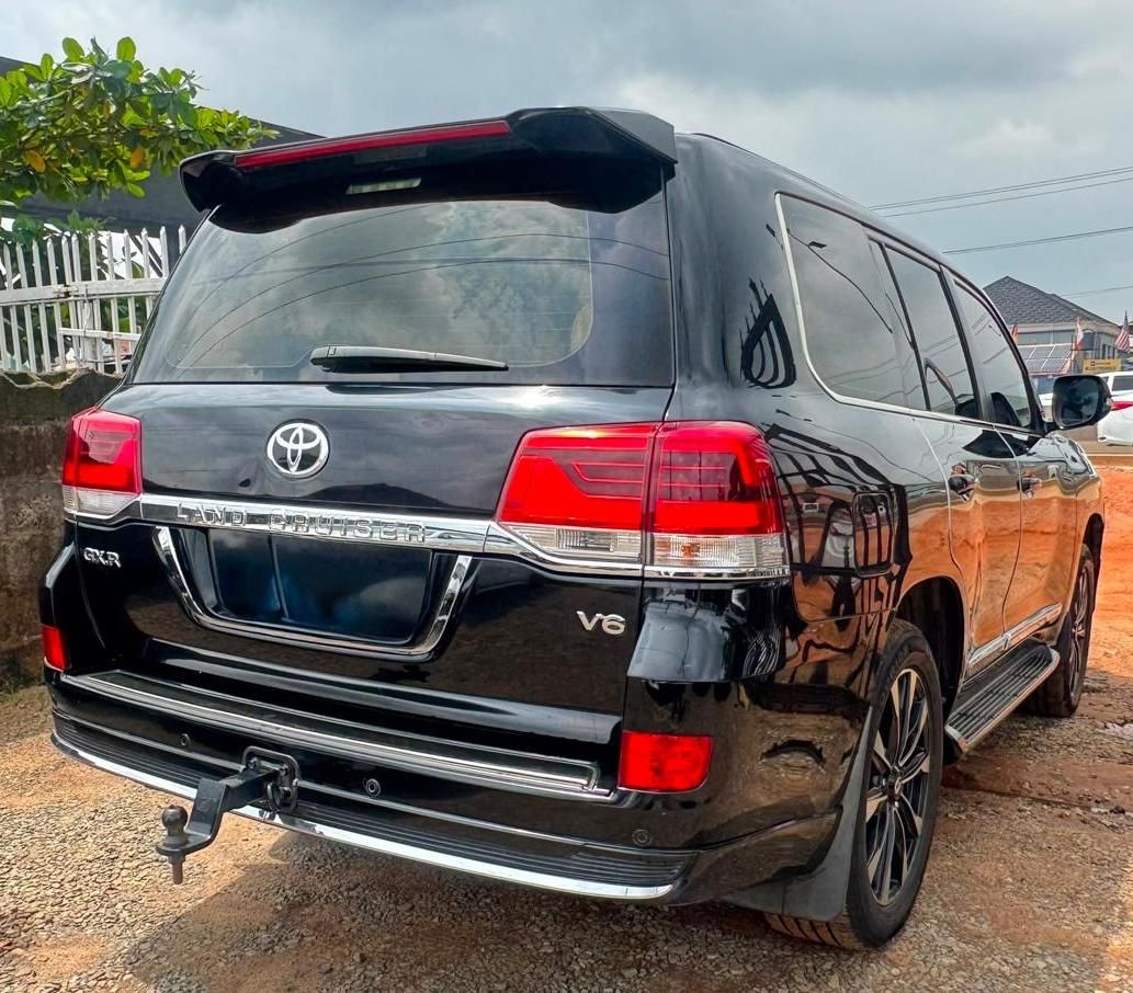 Vehicle - Image 2
