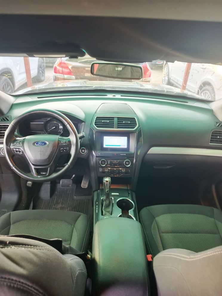 Vehicle - Image 5