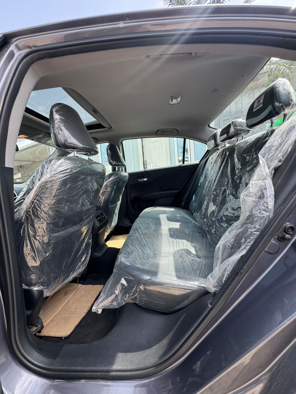 Vehicle - Image 7