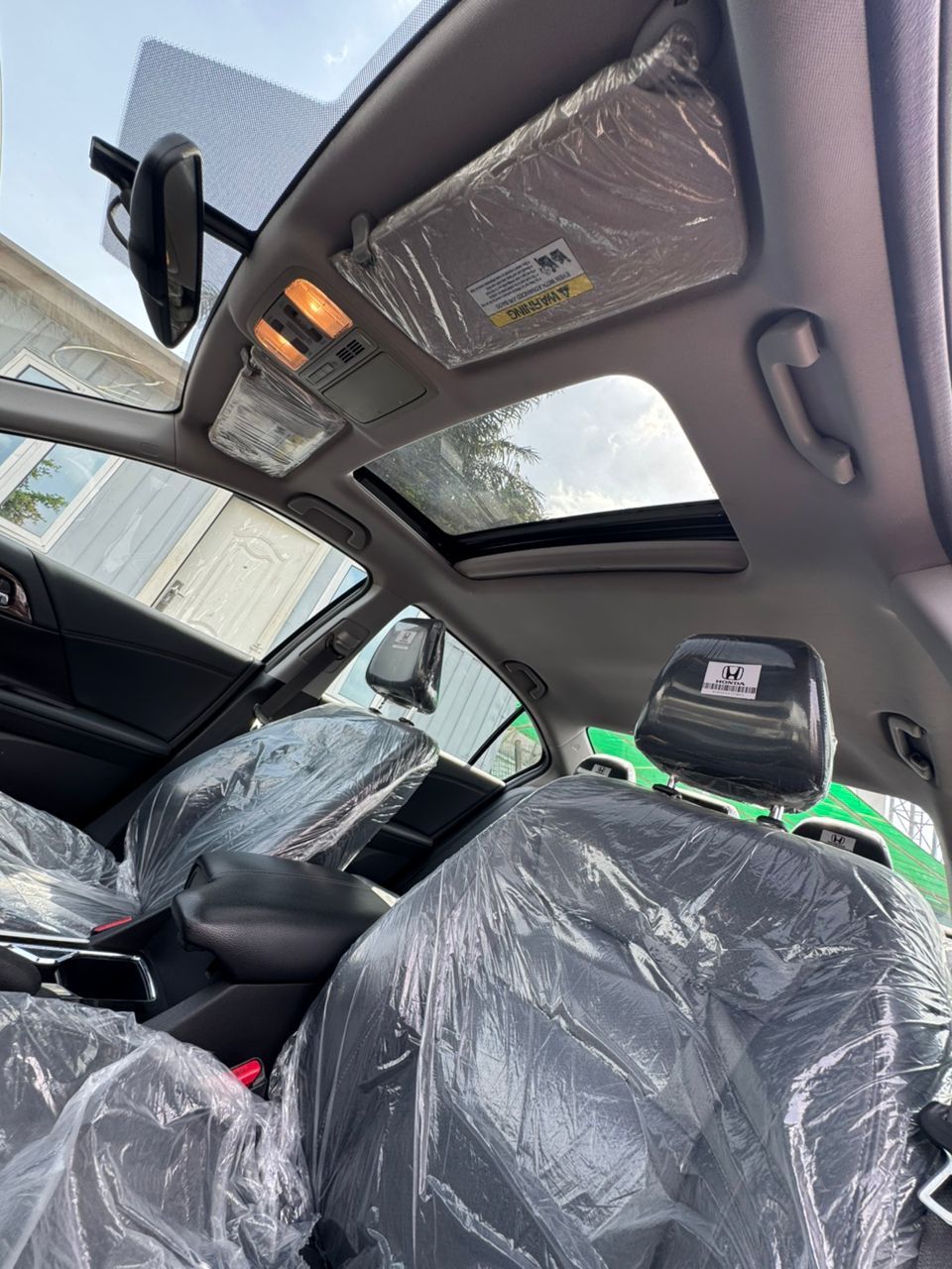 Vehicle - Image 4