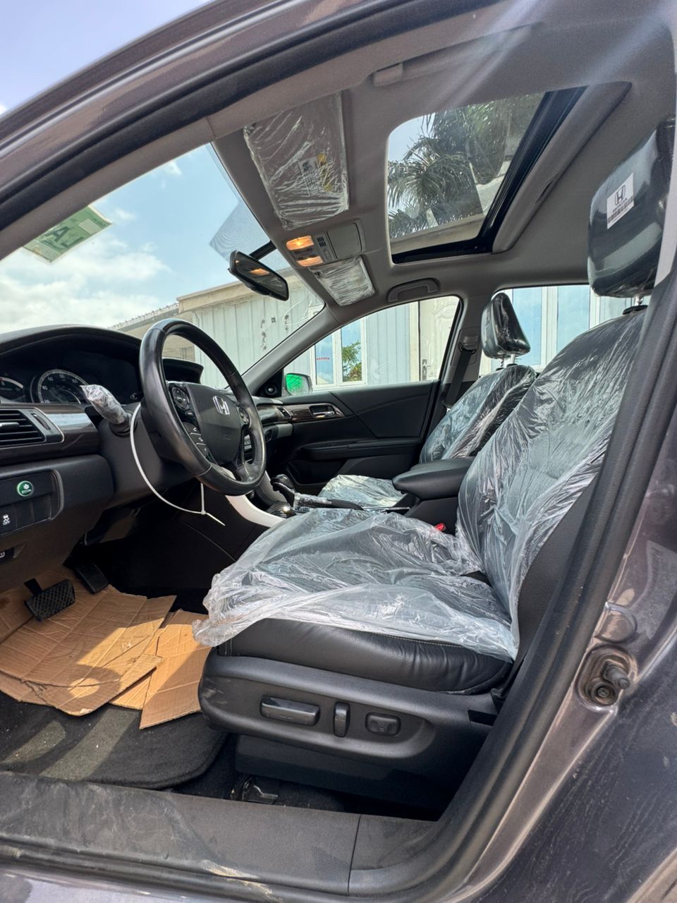 Vehicle - Image 5