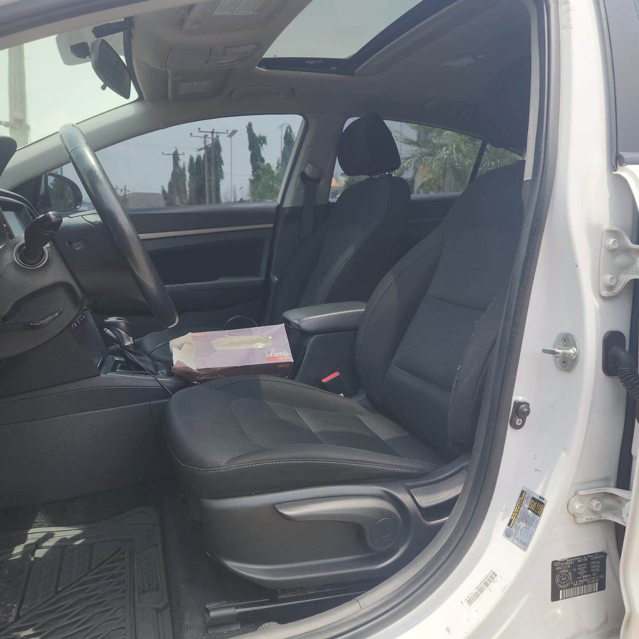 Vehicle - Image 8