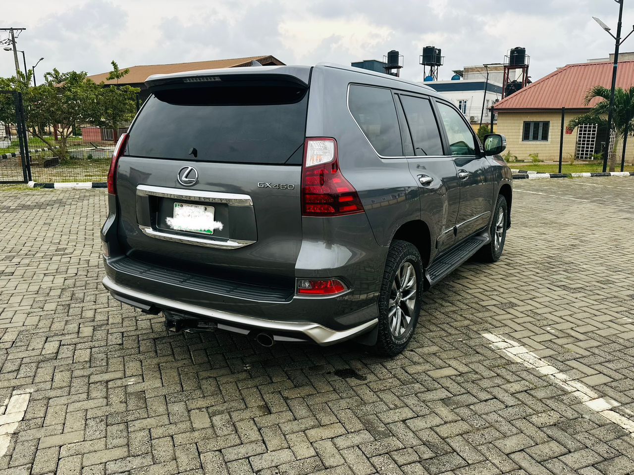 Vehicle - Image 4