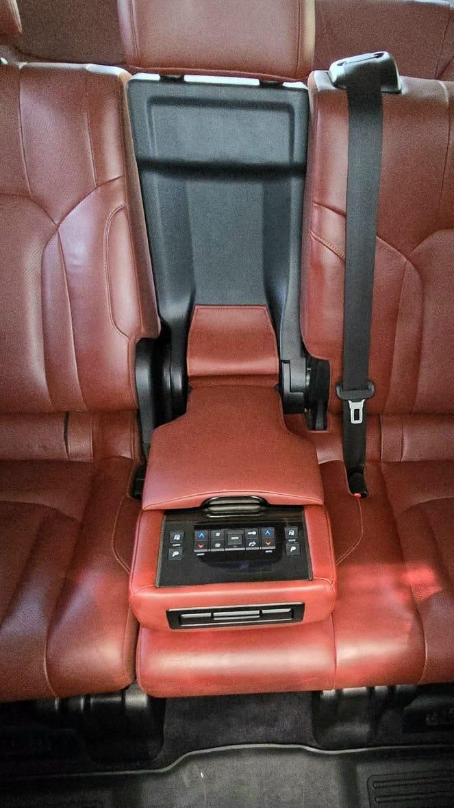 Vehicle - Image 3