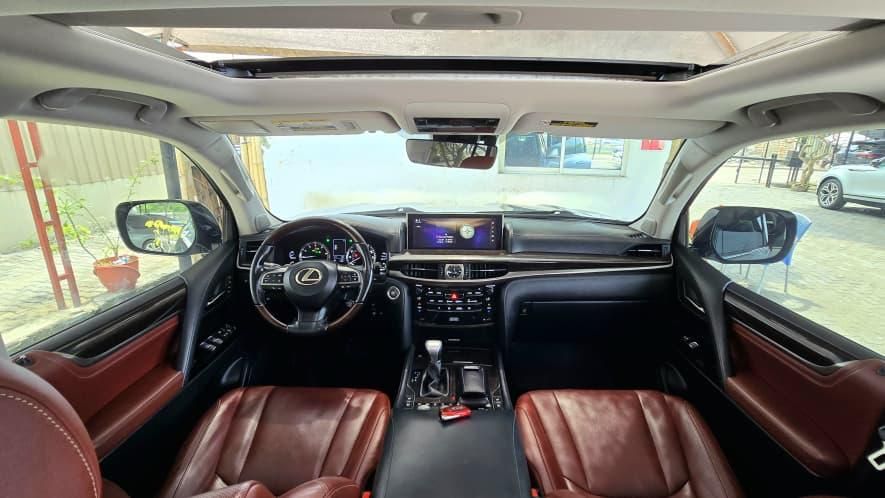 Vehicle - Image 5