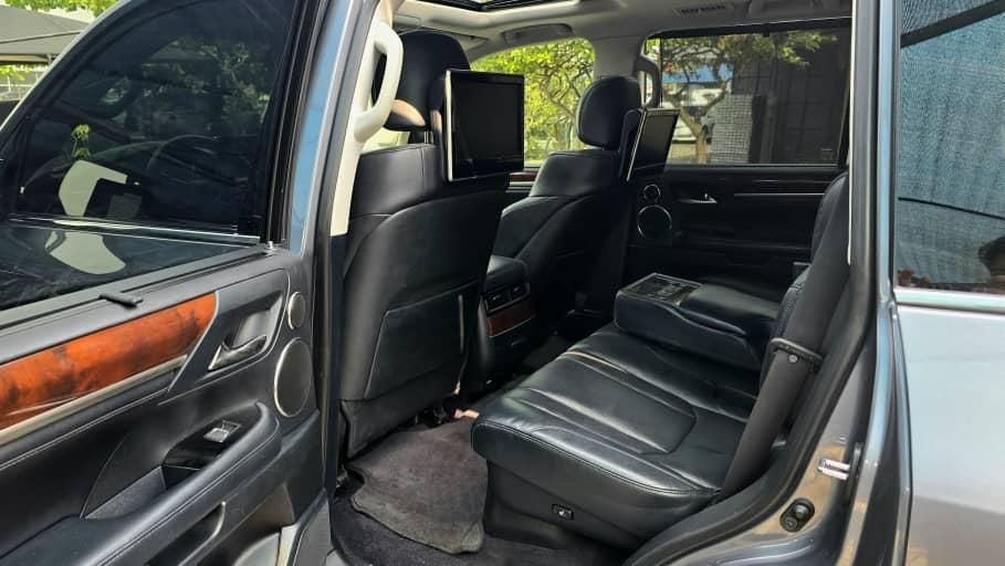 Vehicle - Image 4