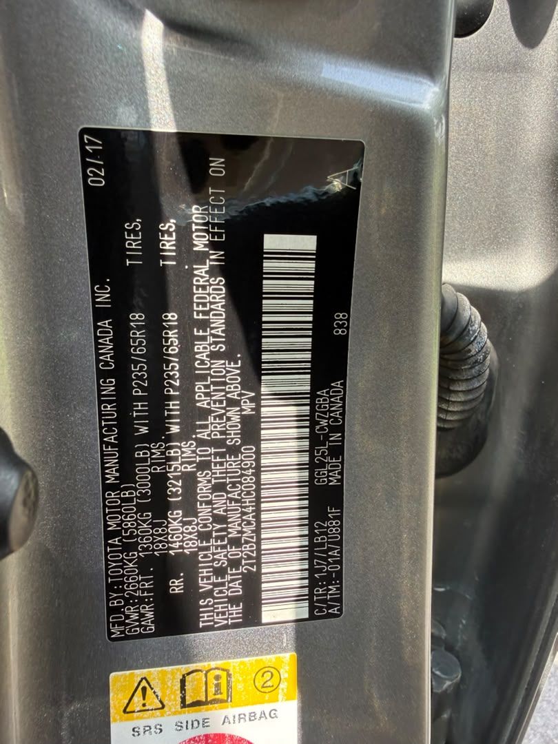 Vehicle - Image 10
