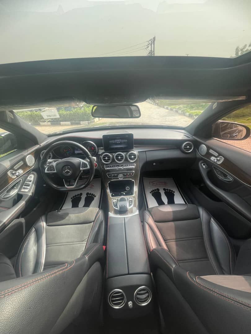 Vehicle - Image 5