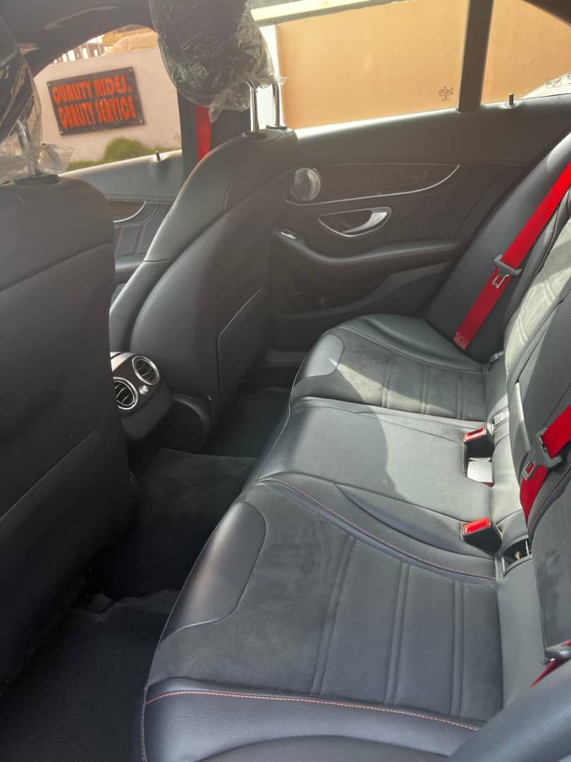 Vehicle - Image 3