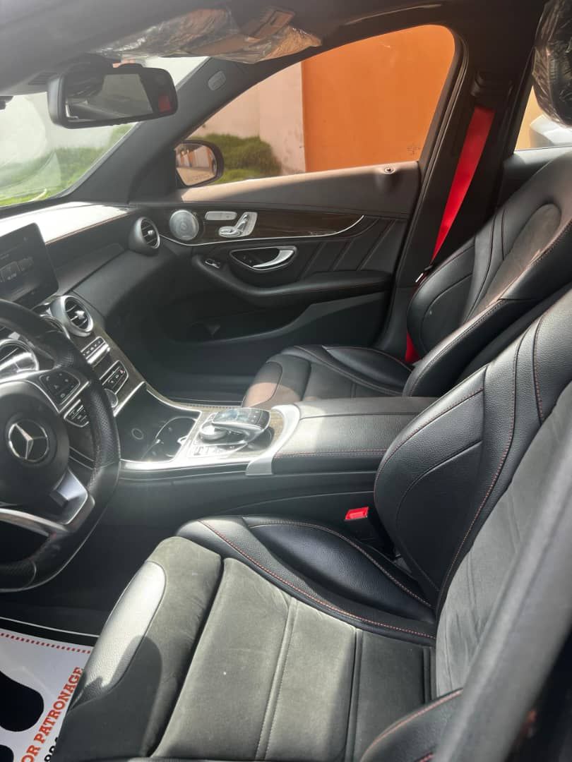 2017 Mercedes-Benz C 43 AMG - Image 1