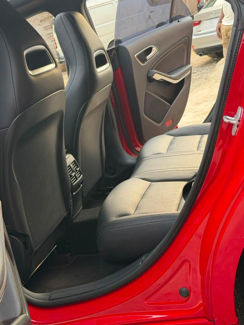 Vehicle - Image 4