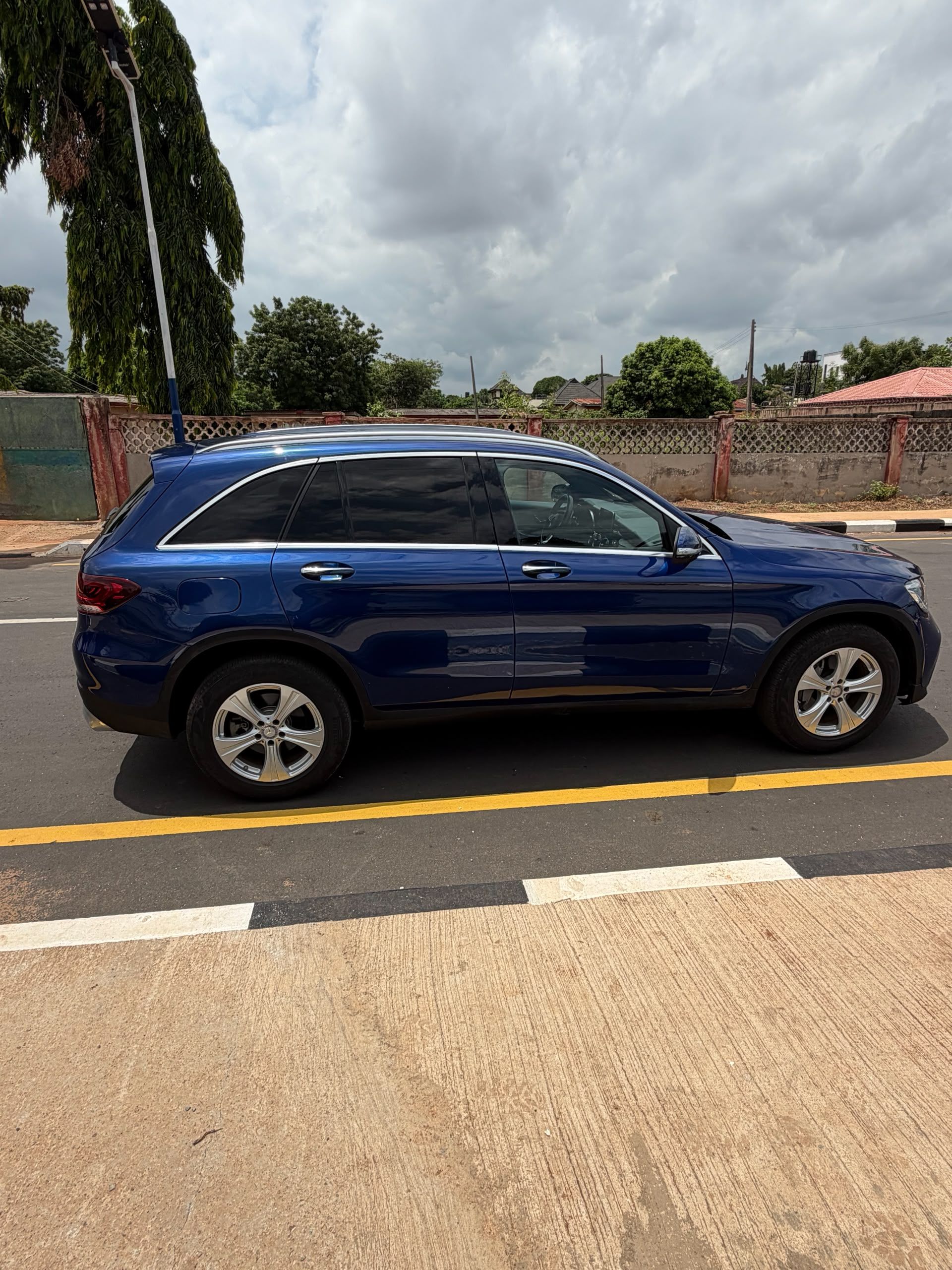 Vehicle - Image 9