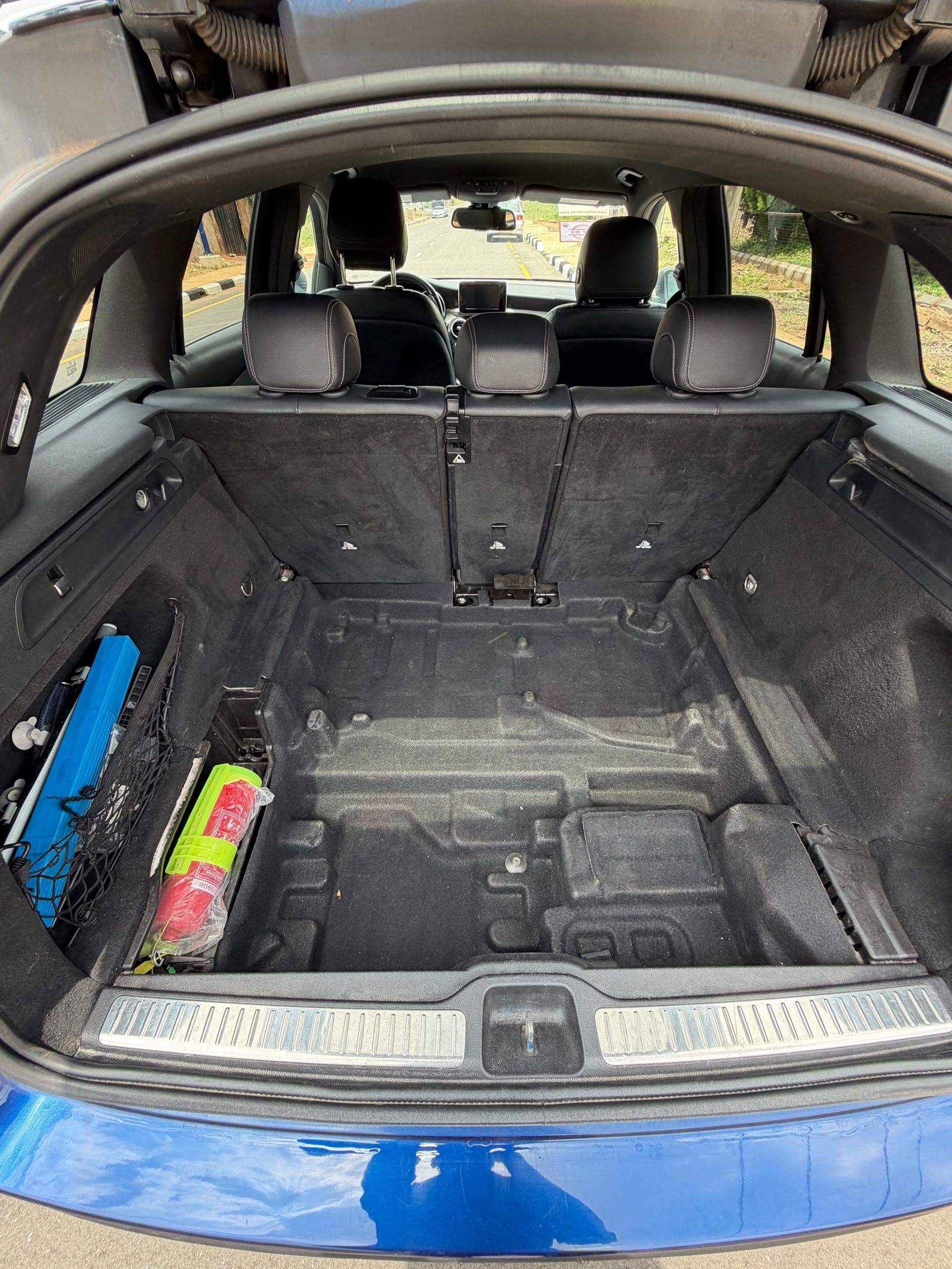Vehicle - Image 13