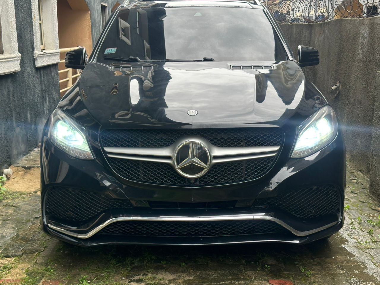 Vehicle - Image 7