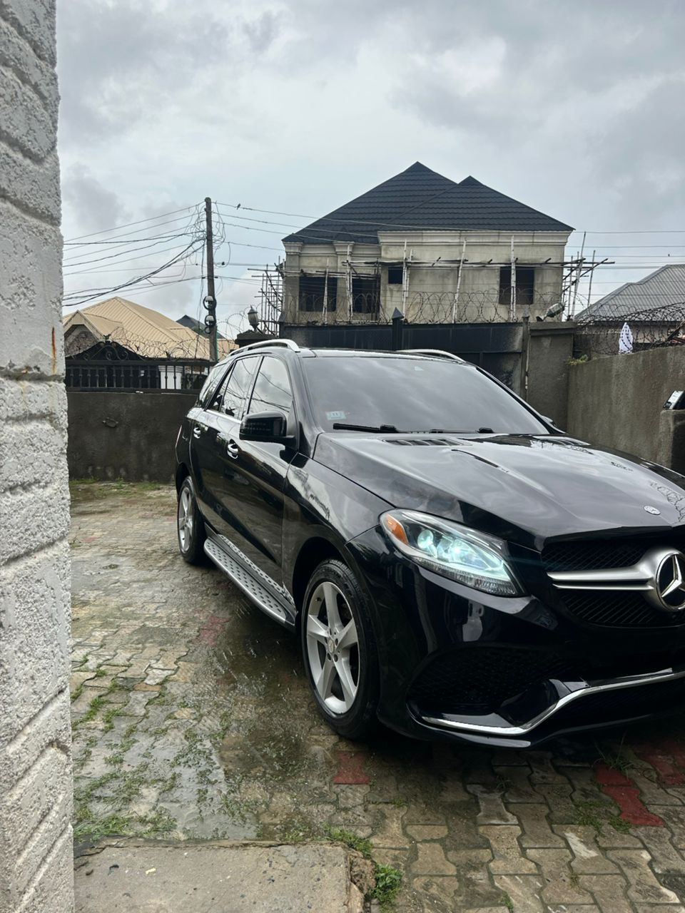 Vehicle - Image 3