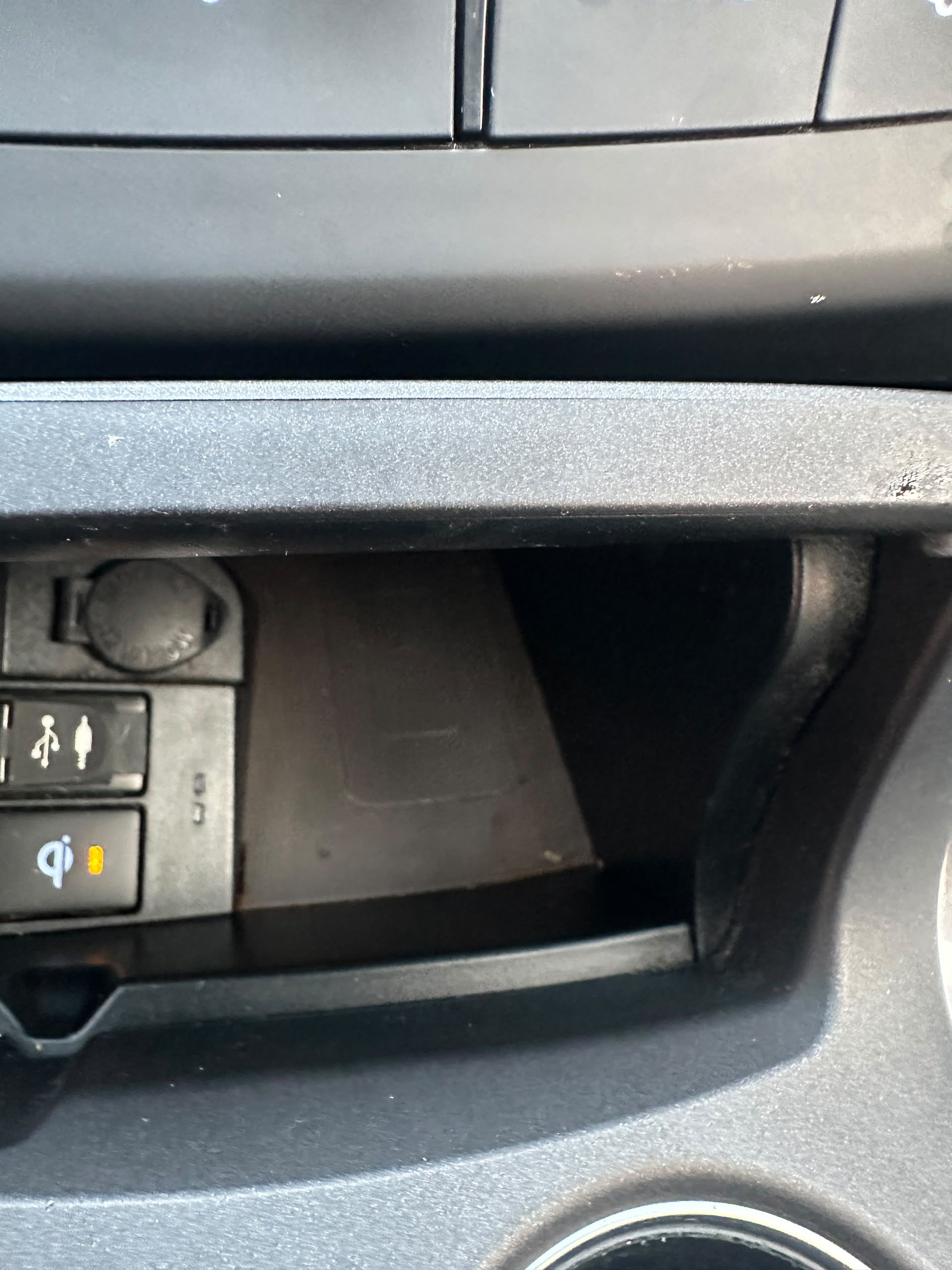 Vehicle - Image 8