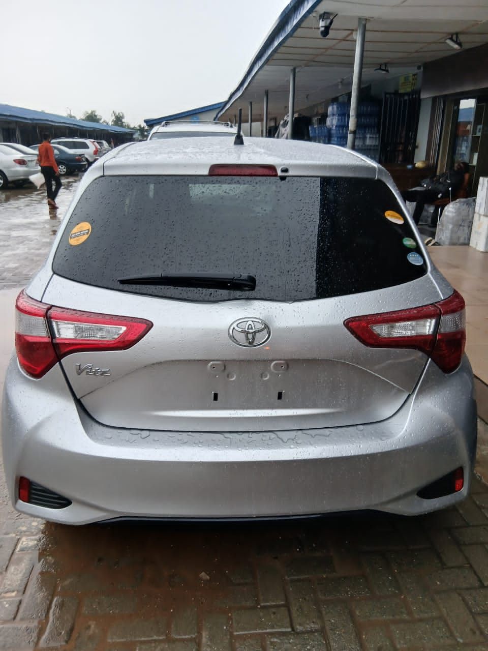 Vehicle - Image 7