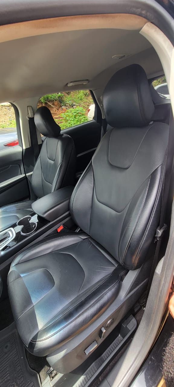 Vehicle - Image 7