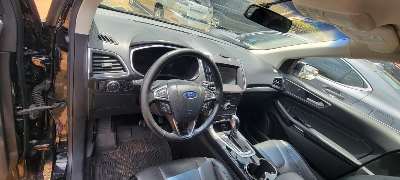 Vehicle - Image 10