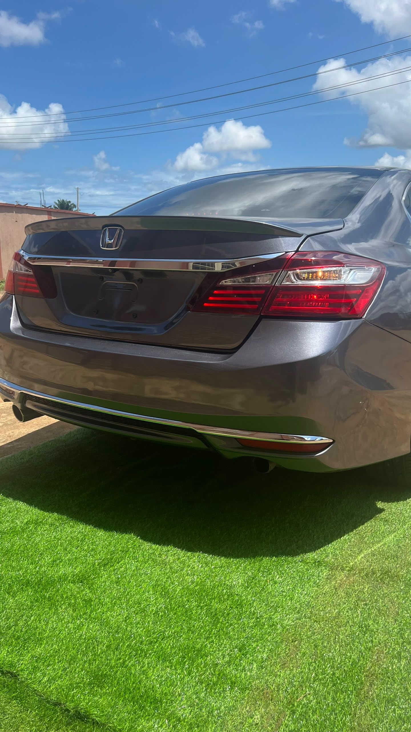 Vehicle - Image 5