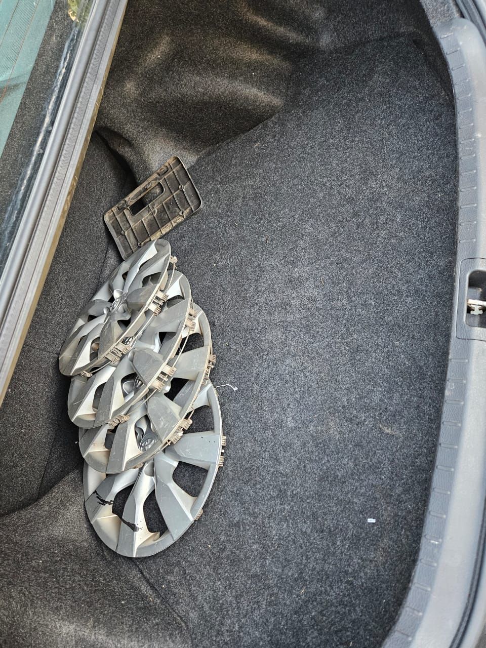 Vehicle - Image 17