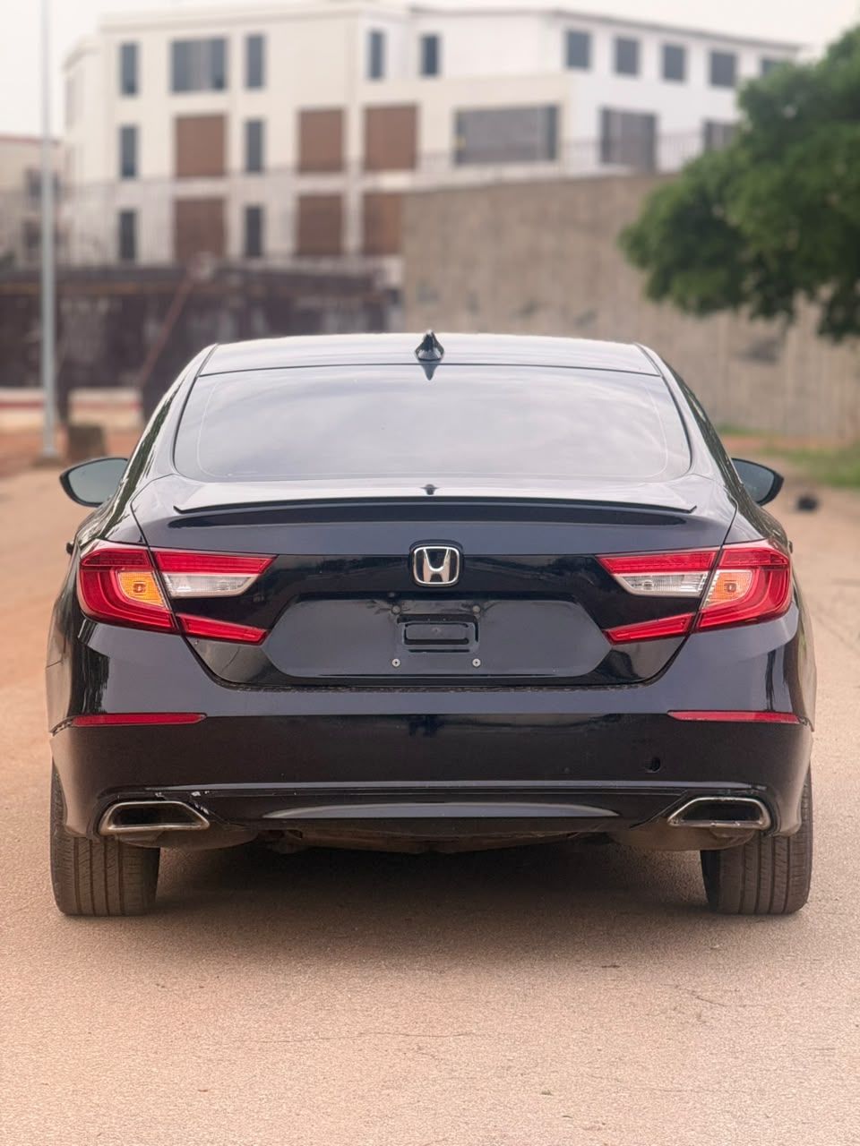 Vehicle - Image 6