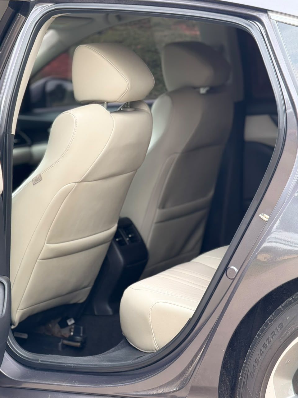 Vehicle - Image 5