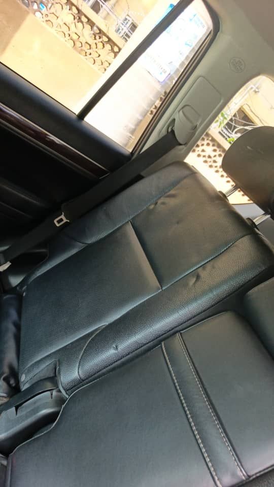 Vehicle - Image 12