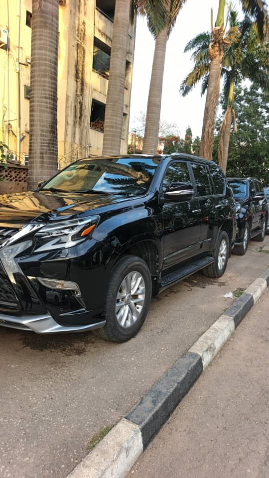 Vehicle - Image 10