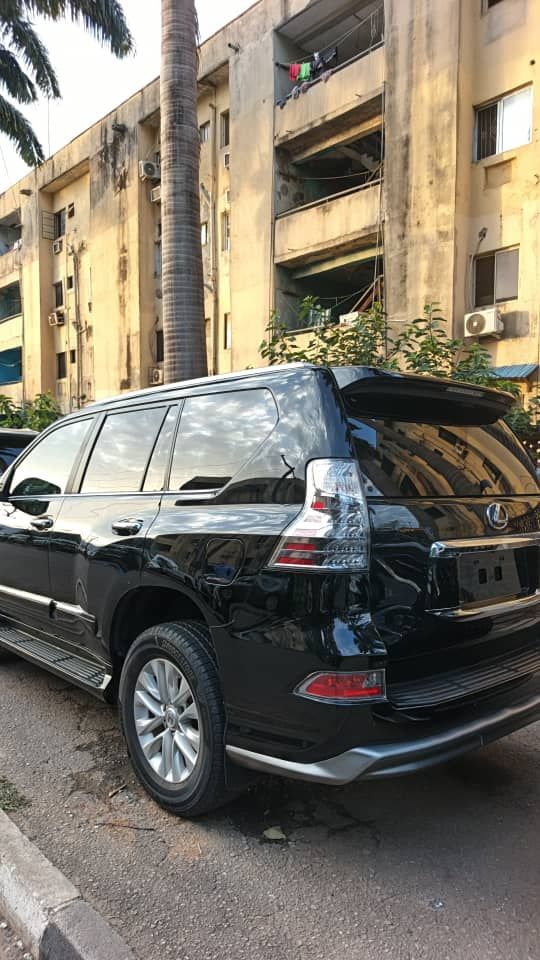 Vehicle - Image 5