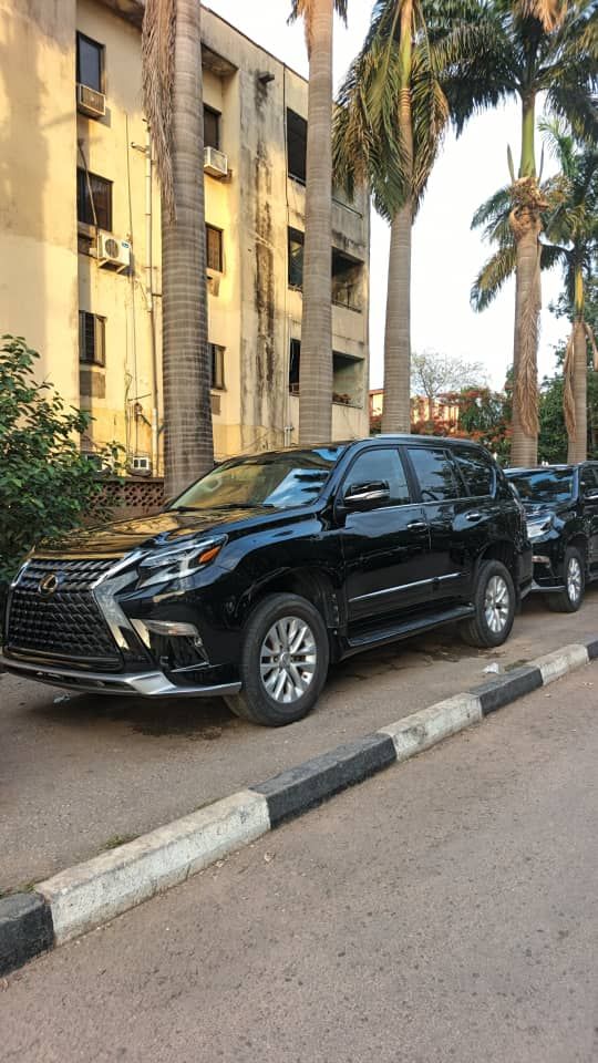 Vehicle - Image 3