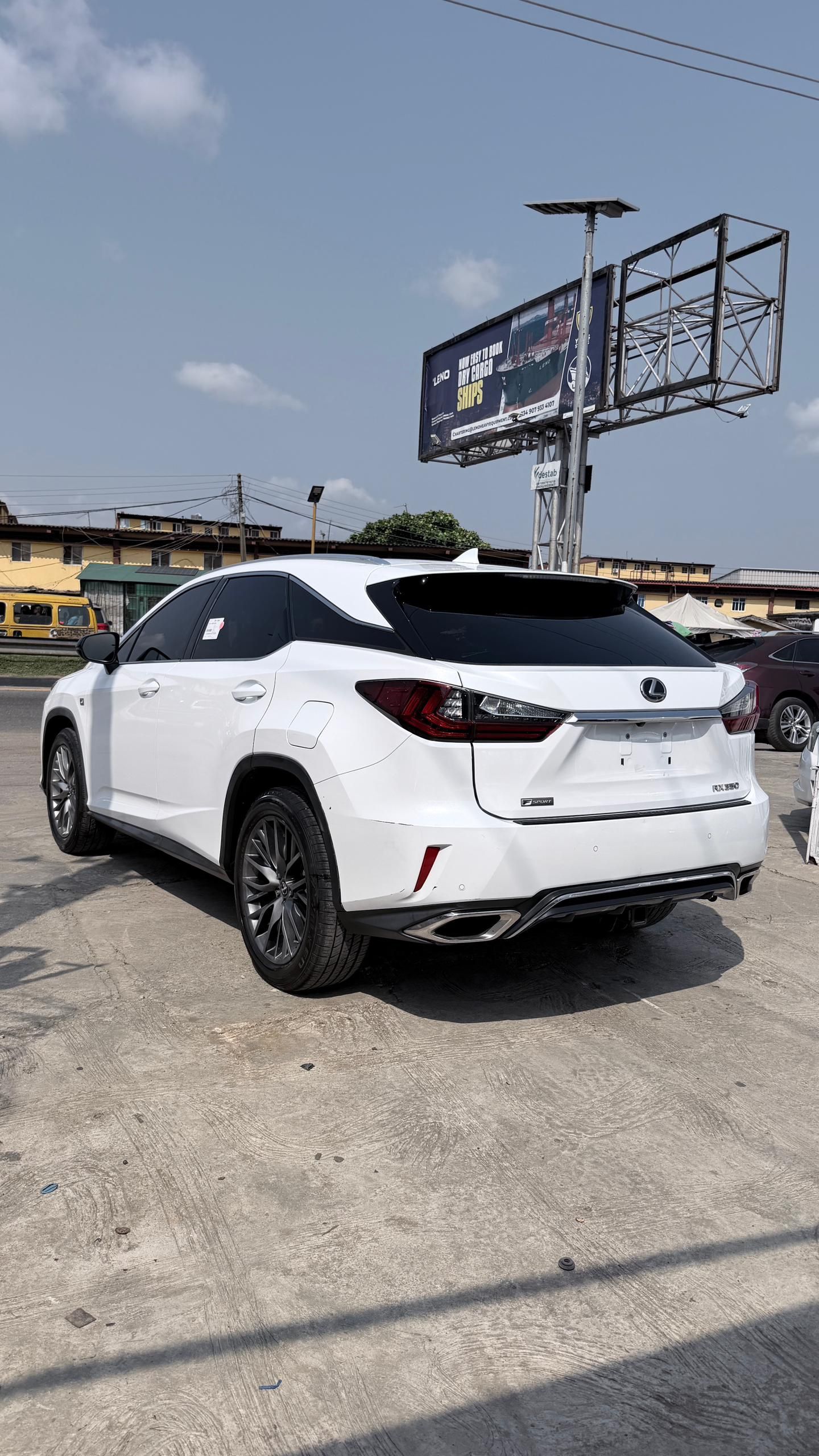 Vehicle - Image 7