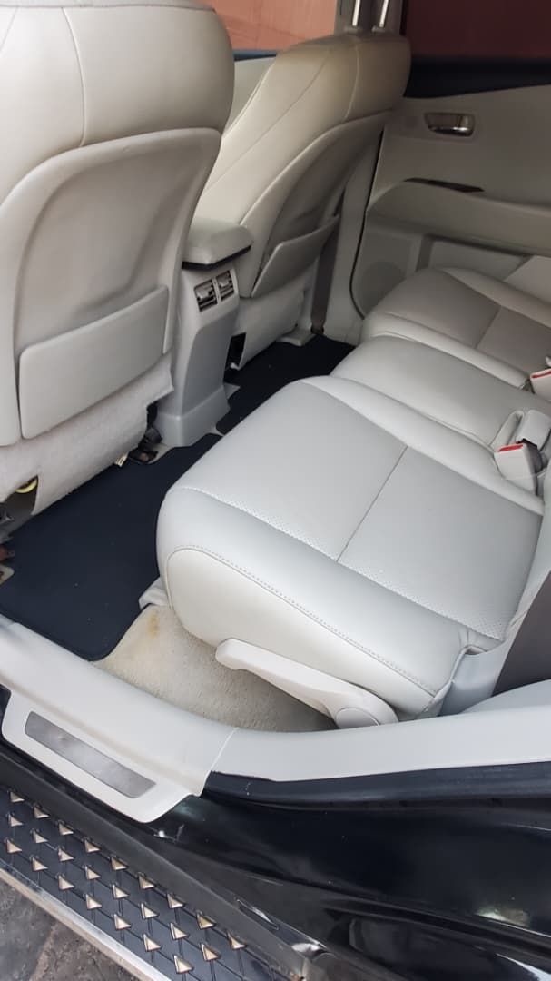 Vehicle - Image 5
