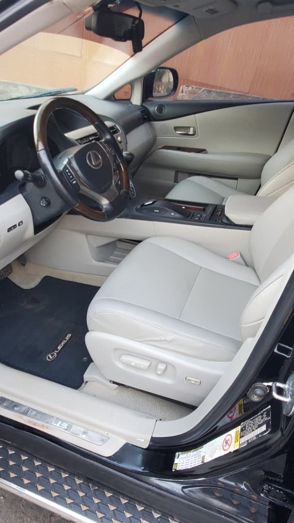 Vehicle - Image 6